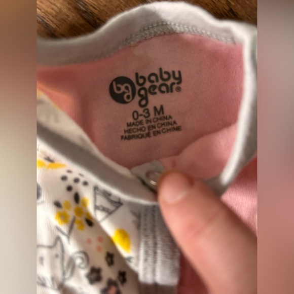 NWOT Baby bundle - Picture 2 of 2